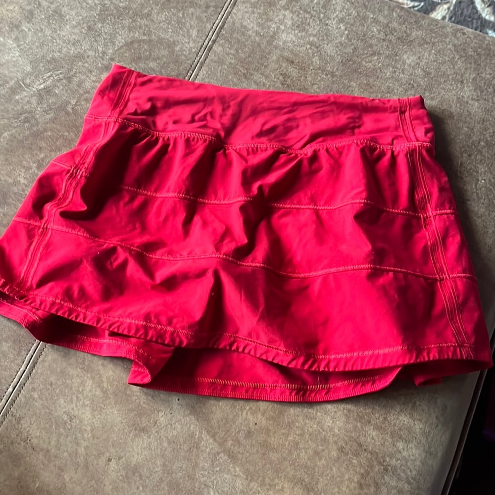 Lulu lemon, size 4, red
